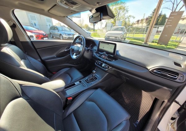 Hyundai I30 cena 92900 przebieg: 88840, rok produkcji 2021 z Czersk małe 667